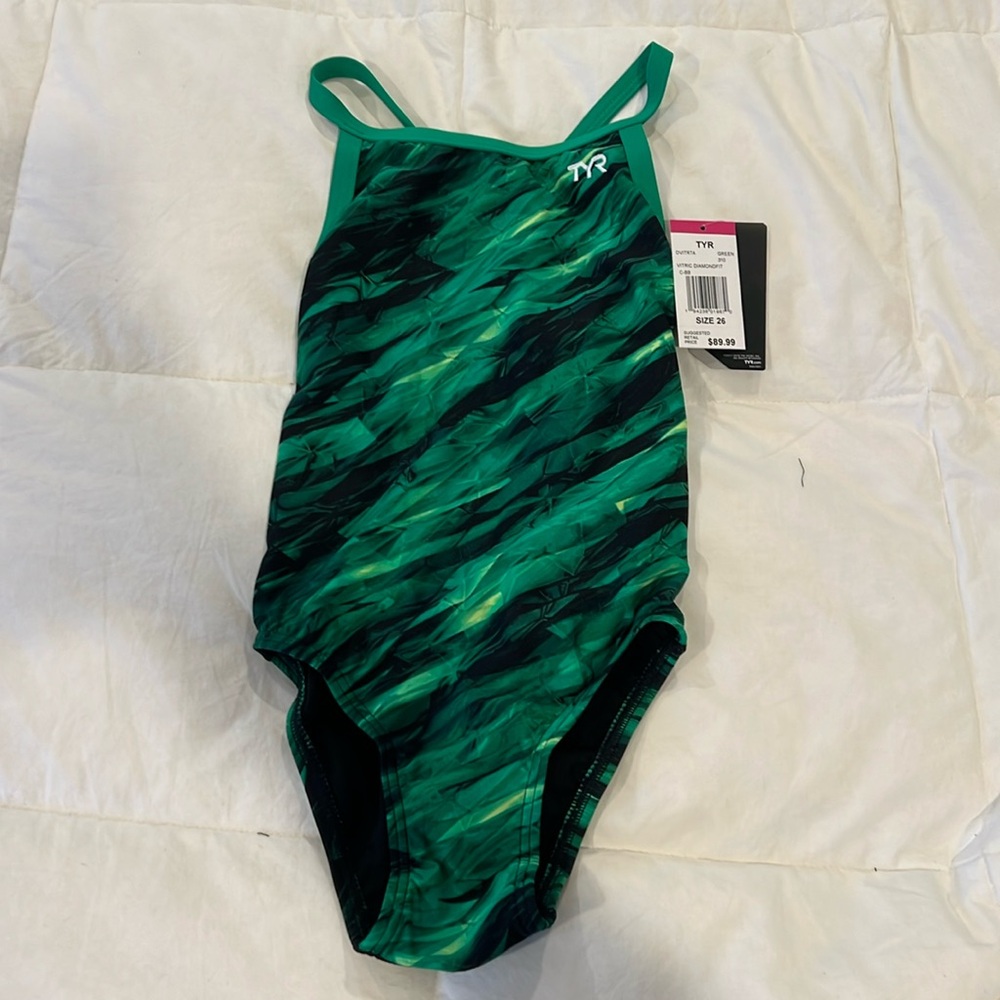 TYR Vitric Diamond Girls Competition One Piece  Swimsuit size 26 NWT